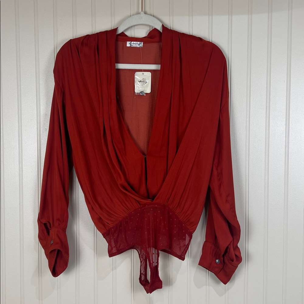 NWT Free People Intimately Long Sleeve Deep Plunge lace bottom Bodysuit Size XS